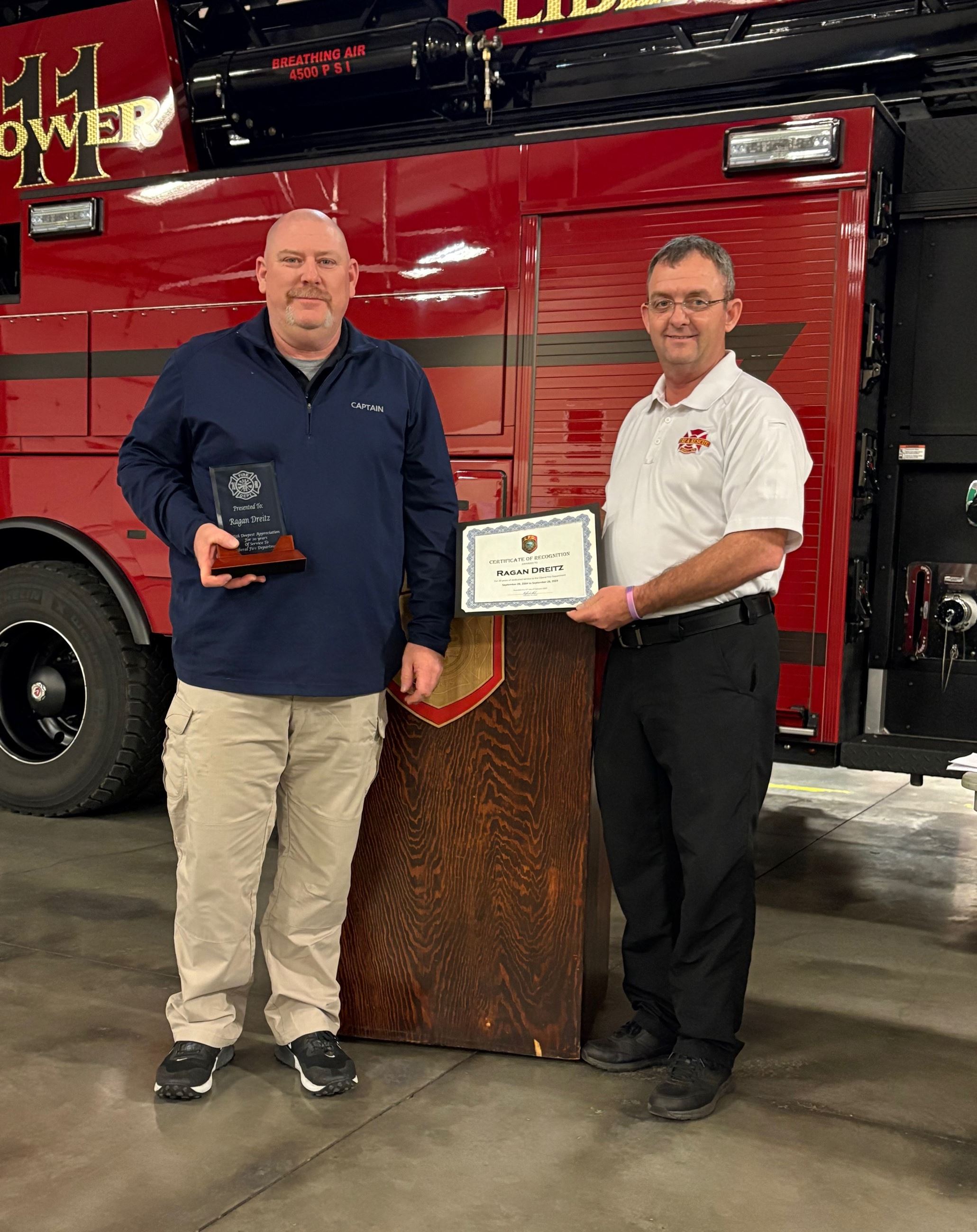 Ragan Dreitz accepts 20 Yrs Service award