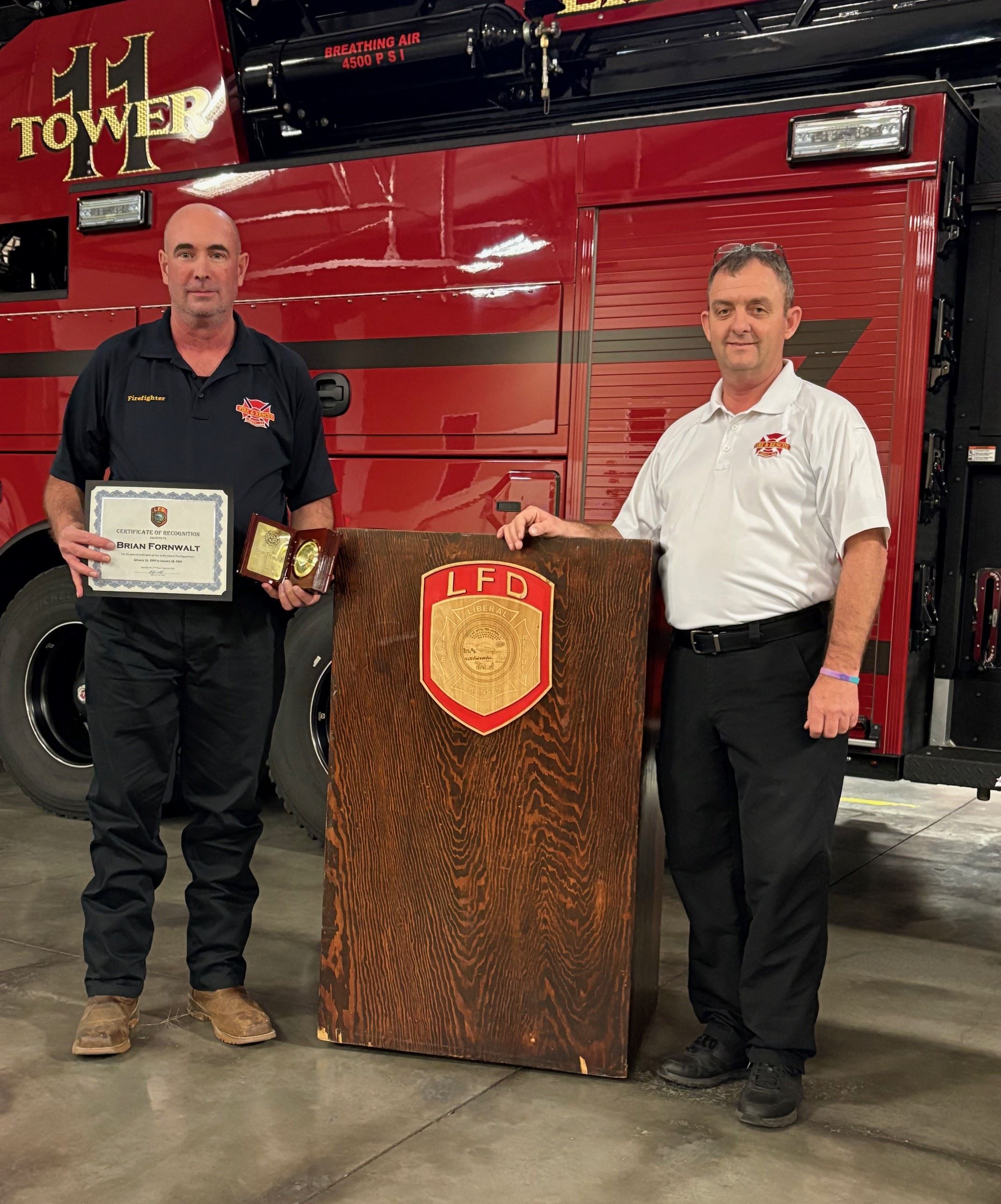 Brian Fornwalt accepts 25 Yrs Service award