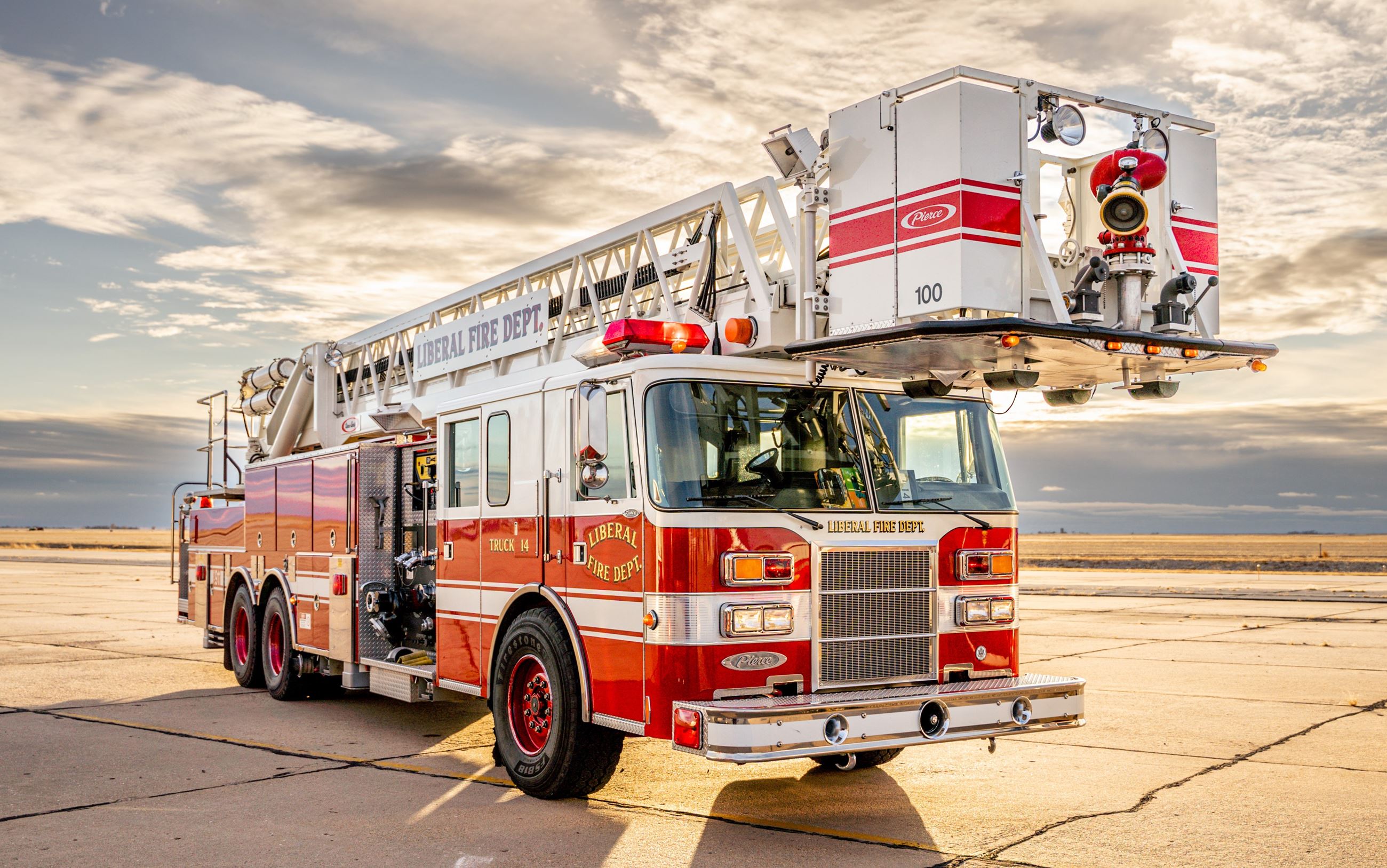 A photo of the Ladder 14 fire truck.